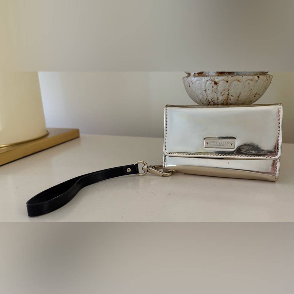 Kate Spade Metallic Gold Vintage Wristlet